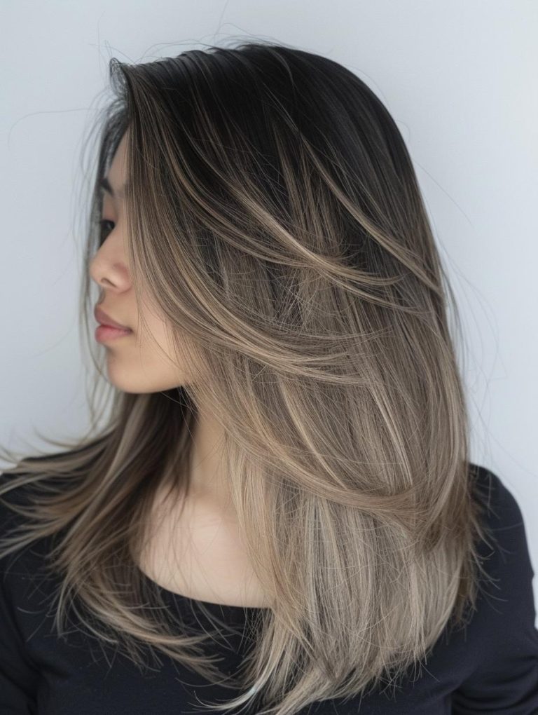 Stunning Blonde Balayage on Dark Hair: Honey for All Hair Lengths and Styles